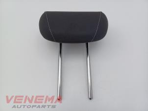 Gebruikte Hoofdsteun Opel Astra K 1.0 Turbo 12V Prijs € 29,99 Margeregeling aangeboden door Venema Autoparts