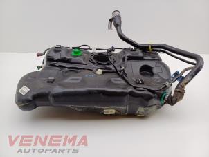 Gebruikte Brandstoftank Opel Astra K 1.0 Turbo 12V Prijs € 99,99 Margeregeling aangeboden door Venema Autoparts