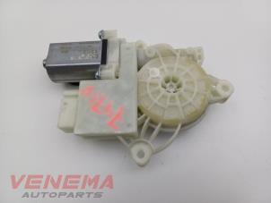 Gebruikte Portierruitmotor BMW 3 serie Touring (G21) 320e xDrive 2.0 TwinPower Turbo 16V Prijs € 39,99 Margeregeling aangeboden door Venema Autoparts