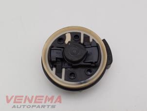 Gebruikte Airbag Sensor BMW 3 serie Touring (G21) 320e xDrive 2.0 TwinPower Turbo 16V Prijs € 19,99 Margeregeling aangeboden door Venema Autoparts