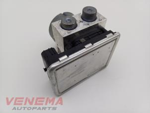 Gebruikte ABS Pomp BMW 3 serie Touring (G21) 320e xDrive 2.0 TwinPower Turbo 16V Prijs € 299,99 Margeregeling aangeboden door Venema Autoparts