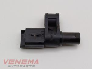 Gebruikte Sensor Nokkenas Peugeot 208 I (CA/CC/CK/CL) 1.2 Vti 12V PureTech 82 Prijs € 14,99 Margeregeling aangeboden door Venema Autoparts