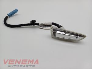 Gebruikte Pinker rechts Opel Grandland (X) 1.2 Turbo 12V Prijs € 9,99 Margeregeling aangeboden door Venema Autoparts