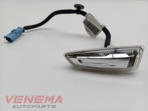Gebruikte Pinker links Opel Grandland (X) 1.2 Turbo 12V Prijs € 9,99 Margeregeling aangeboden door Venema Autoparts