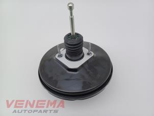 Gebruikte Rembooster Opel Astra K 1.0 Turbo 12V Prijs € 49,99 Margeregeling aangeboden door Venema Autoparts