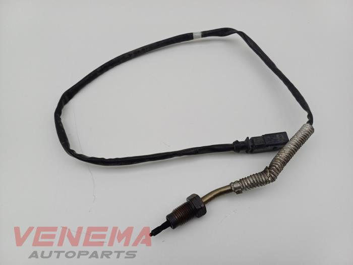 Gebruikte Uitlaat temperatuursensor Volkswagen Caddy Combi III (2KB,2KJ) 1.6 TDI 16V Prijs € 19,99 Margeregeling aangeboden door Venema Autoparts