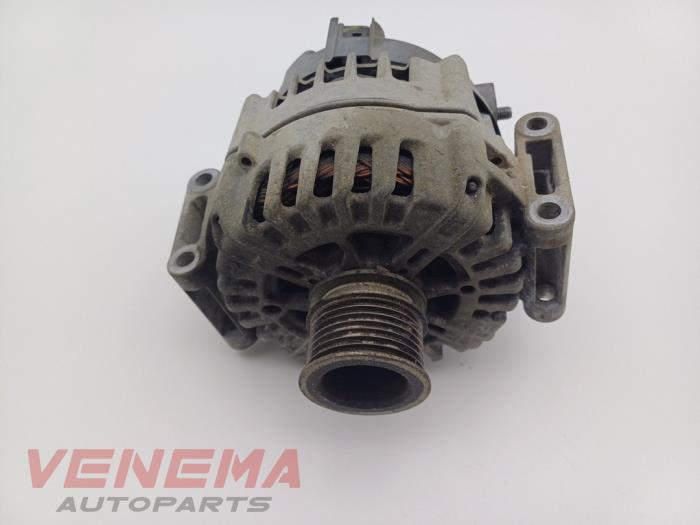 Gebruikte Alternator Mercedes ML III (166) 3.0 ML-350 BlueTEC V6 24V 4-Matic Prijs € 149,99 Margeregeling aangeboden door Venema Autoparts
