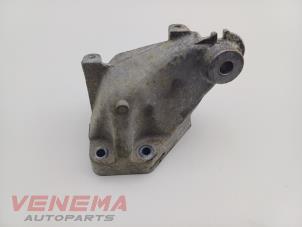 Gebruikte Motorrubber Mercedes ML III (166) 3.0 ML-350 BlueTEC V6 24V 4-Matic Prijs € 29,99 Margeregeling aangeboden door Venema Autoparts