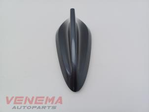 Gebruikte Antenne BMW 3 serie Touring (F31) 320d 2.0 16V Prijs € 19,99 Margeregeling aangeboden door Venema Autoparts