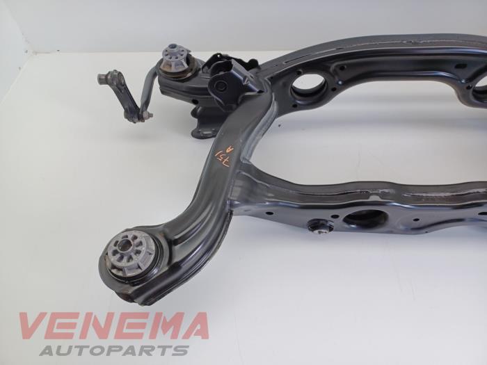 Subframe van een Mercedes-Benz GLA (H247) 1.3 200 Turbo 16V 2022