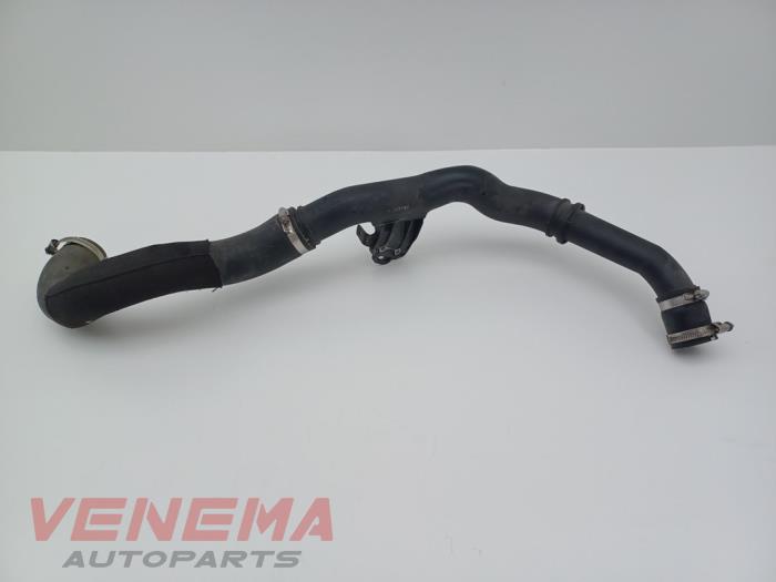 Gebruikte Intercooler Slang Ford Transit Custom 2.0 TDCi 16V Eco Blue 170 Prijs € 24,99 Margeregeling aangeboden door Venema Autoparts