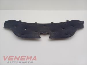 Gebruikte Motorkap Isolatie Ford Transit Custom 2.0 TDCi 16V Eco Blue 170 Prijs € 49,99 Margeregeling aangeboden door Venema Autoparts