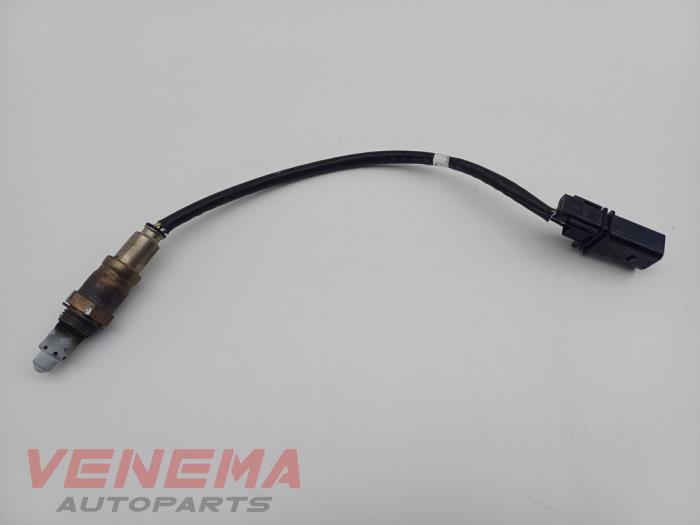 Gebruikte Lambda Sonde Skoda Fabia III (NJ3) 1.0 TSI 12V Prijs € 34,99 Margeregeling aangeboden door Venema Autoparts