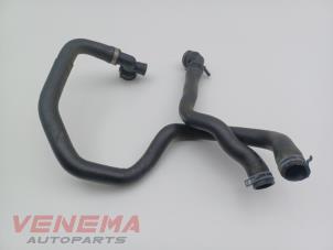 Gebruikte Koelwaterslang Volkswagen Tiguan (AD1) 1.4 TSI 16V Prijs € 49,99 Margeregeling aangeboden door Venema Autoparts