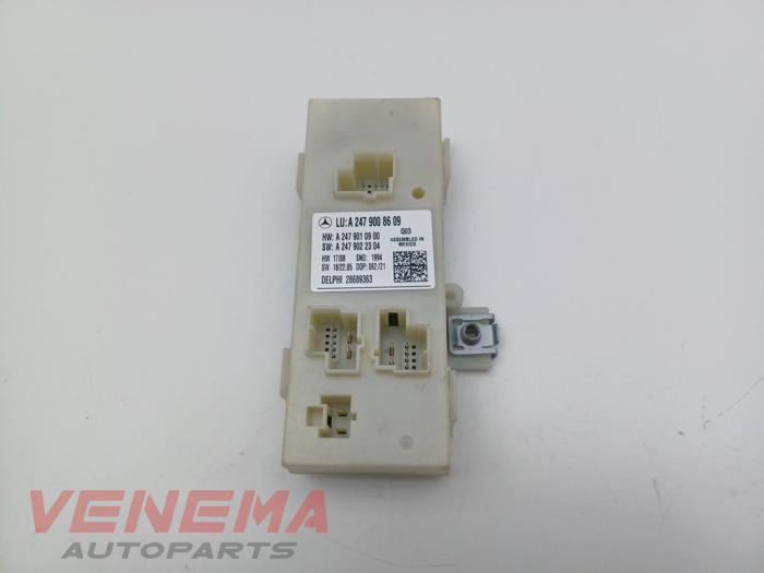 Gebruikte Computer Diversen Mercedes GLA (H247) 1.3 200 Turbo 16V Prijs € 94,99 Margeregeling aangeboden door Venema Autoparts