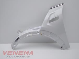 Gebruikte Scherm links-voor Mini Mini (F56) 1.5 12V Cooper Prijs € 149,99 Margeregeling aangeboden door Venema Autoparts