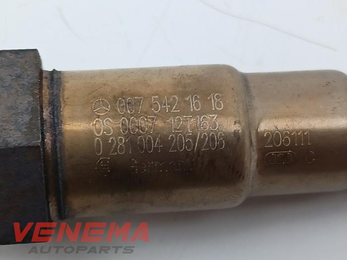 Lambda Sonde van een Mercedes-Benz GLK (204.7/9) 2.2 220 CDI 16V BlueEff.,BlueTEC 4-Matic 2013