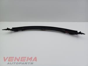 Gebruikte Paravan Ford Transit Custom 2.0 TDCi 16V Eco Blue 170 Prijs € 29,99 Margeregeling aangeboden door Venema Autoparts