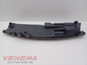 Gebruikte Paravan Ford Transit Custom 2.0 TDCi 16V Eco Blue 170 Prijs € 39,99 Margeregeling aangeboden door Venema Autoparts