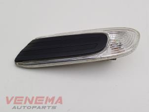 Gebruikte Pinker links Mini Mini (F55) 1.5 12V Cooper D Prijs € 24,99 Margeregeling aangeboden door Venema Autoparts