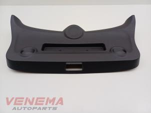 Gebruikte Bekleding Achterklep Mini Mini (F55) 1.5 12V Cooper D Prijs € 24,99 Margeregeling aangeboden door Venema Autoparts