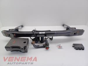 Gebruikte Trekhaak Mercedes GLK (204.7/9) 2.2 220 CDI 16V BlueEff.,BlueTEC 4-Matic Prijs € 399,99 Margeregeling aangeboden door Venema Autoparts