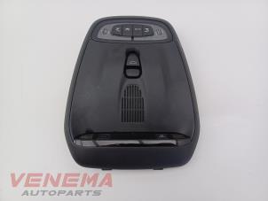 Gebruikte Binnenverlichting voor Volvo V40 (MV) 2.0 T4 16V Prijs € 49,99 Margeregeling aangeboden door Venema Autoparts