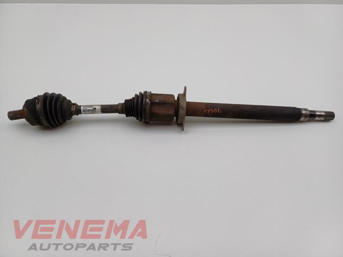 Gebruikte Steekas rechts-voor Volvo V40 (MV) 2.0 T4 16V Prijs € 99,99 Margeregeling aangeboden door Venema Autoparts