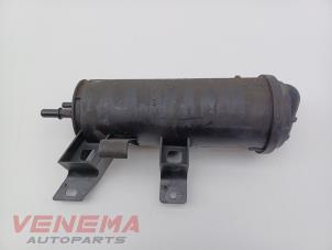 Gebruikte Koolstoffilter Volvo V40 (MV) 2.0 T4 16V Prijs € 39,99 Margeregeling aangeboden door Venema Autoparts