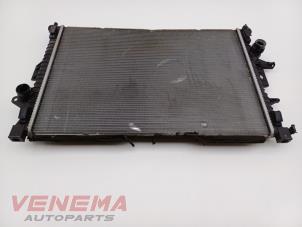 Gebruikte Radiateur Volvo V40 (MV) 2.0 T4 16V Prijs € 59,99 Margeregeling aangeboden door Venema Autoparts