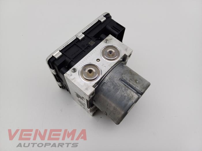 Gebruikte ABS Pomp Volkswagen Tiguan (AD1) 1.4 TSI 16V Prijs € 124,99 Margeregeling aangeboden door Venema Autoparts