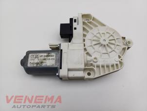 Gebruikte Motor electrisch raam Audi A6 Avant (C6) 2.0 T FSI 16V Prijs € 14,99 Margeregeling aangeboden door Venema Autoparts
