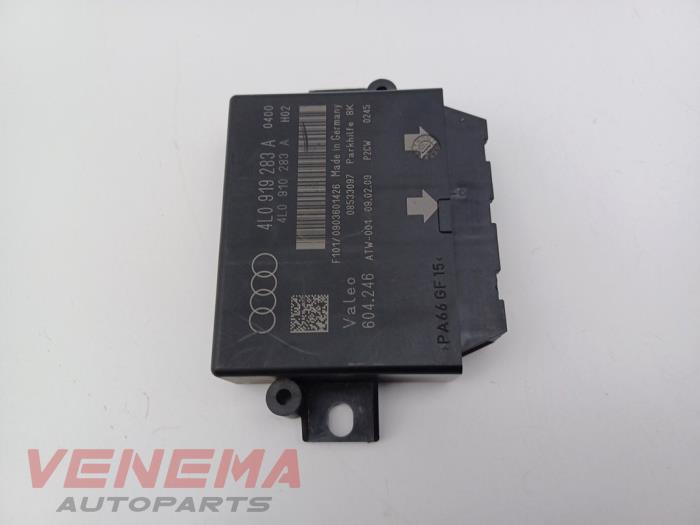 PDC Module van een Audi A6 Avant (C6) 2.0 T FSI 16V 2009