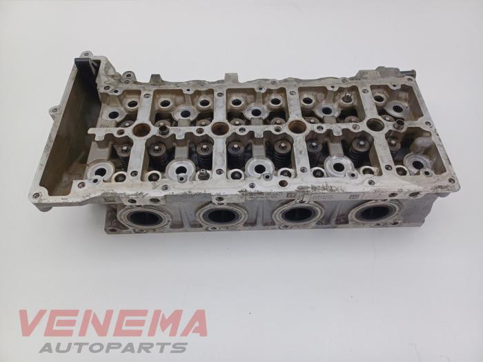 Gebruikte Cilinderkop BMW 3 serie Touring (F31) 320d 2.0 16V Prijs € 483,99 Inclusief btw aangeboden door Venema Autoparts
