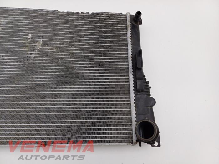 Radiateur van een BMW 2 serie (F23) 218i 1.5 TwinPower Turbo 12V 2016