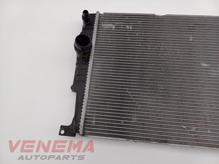 Radiateur van een BMW 2 serie (F23) 218i 1.5 TwinPower Turbo 12V 2016