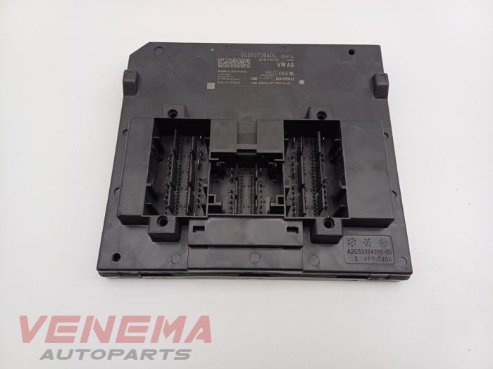 Gebruikte Module Bodycontrol Volkswagen T-Roc I 1.5 TSI 16V Prijs € 149,99 Margeregeling aangeboden door Venema Autoparts