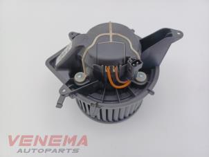 Gebruikte Blower Mini Mini (R56) 1.6 16V Cooper Prijs € 34,99 Margeregeling aangeboden door Venema Autoparts