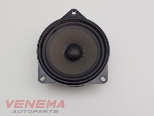 Gebruikte Luidspreker Mini Mini (R56) 1.6 16V Cooper Prijs € 9,99 Margeregeling aangeboden door Venema Autoparts