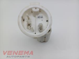 Gebruikte Tank element Pomp BMW 3 serie Touring (F31) 316d 2.0 16V Prijs € 34,99 Margeregeling aangeboden door Venema Autoparts