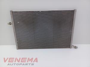 Gebruikte Radiateur Mercedes C (W205) C-200d 1.6 Turbo 16V Prijs € 199,99 Margeregeling aangeboden door Venema Autoparts