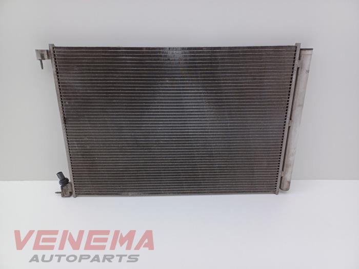 Gebruikte Airco Condensor Mercedes C (W205) C-200d 1.6 Turbo 16V Prijs € 99,99 Margeregeling aangeboden door Venema Autoparts