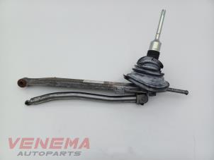 Gebruikte Schakelmechaniek Mercedes C (W205) C-200d 1.6 Turbo 16V Prijs € 49,99 Margeregeling aangeboden door Venema Autoparts