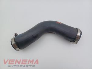 Gebruikte Intercooler Slang Volkswagen Polo V (6R) 1.2 TDI 12V BlueMotion Prijs € 14,99 Margeregeling aangeboden door Venema Autoparts