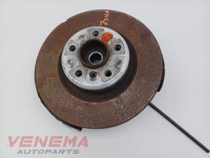 Gebruikte Fusee links-achter BMW 3 serie Touring (F31) 316d 2.0 16V Prijs € 49,99 Margeregeling aangeboden door Venema Autoparts