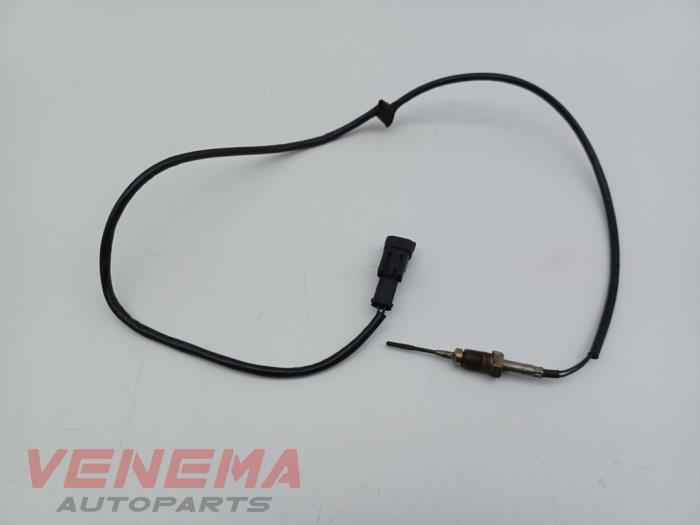 Gebruikte Roetfilter sensor Iveco New Daily VI 33S16, 35C16, 35S16 Prijs € 24,99 Margeregeling aangeboden door Venema Autoparts