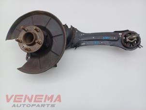 Gebruikte Fusee links-achter Ford Mondeo IV Wagon 2.0 16V Prijs € 99,99 Margeregeling aangeboden door Venema Autoparts