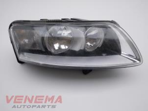 Gebruikte Rechter Koplamp Audi A6 Avant (C6) 2.0 T FSI 16V Prijs € 199,99 Margeregeling aangeboden door Venema Autoparts