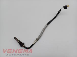 Gebruikte Motor Temperatuursensor Mercedes A (W176) 2.2 A-200 CDI, A-200d 16V Prijs € 24,99 Margeregeling aangeboden door Venema Autoparts