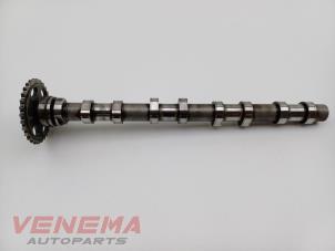 Gebruikte Nokkenas Mercedes A (W176) 2.2 A-200 CDI, A-200d 16V Prijs € 149,99 Margeregeling aangeboden door Venema Autoparts